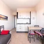 Apartment In With Swimming Pool And Sea View *