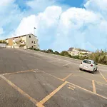 In With Swimming Pool And Sea View Apartment