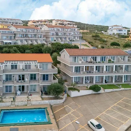 Apartment In With Swimming Pool And Sea View Apartman