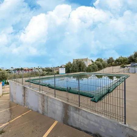 In With Swimming Pool And Sea View