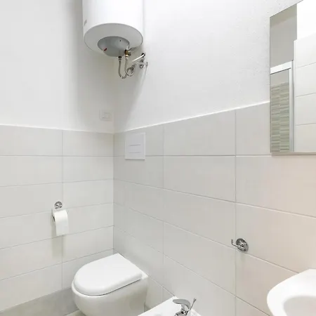 In With Swimming Pool And Sea View