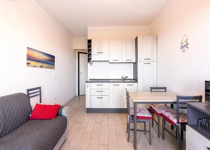 Apartman Apartment In With Swimming Pool And Sea View *